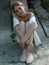 pantyhosed amateur girl